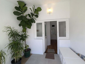 Charming 1Bedroom Apt in Tranquil Tamboerskloof